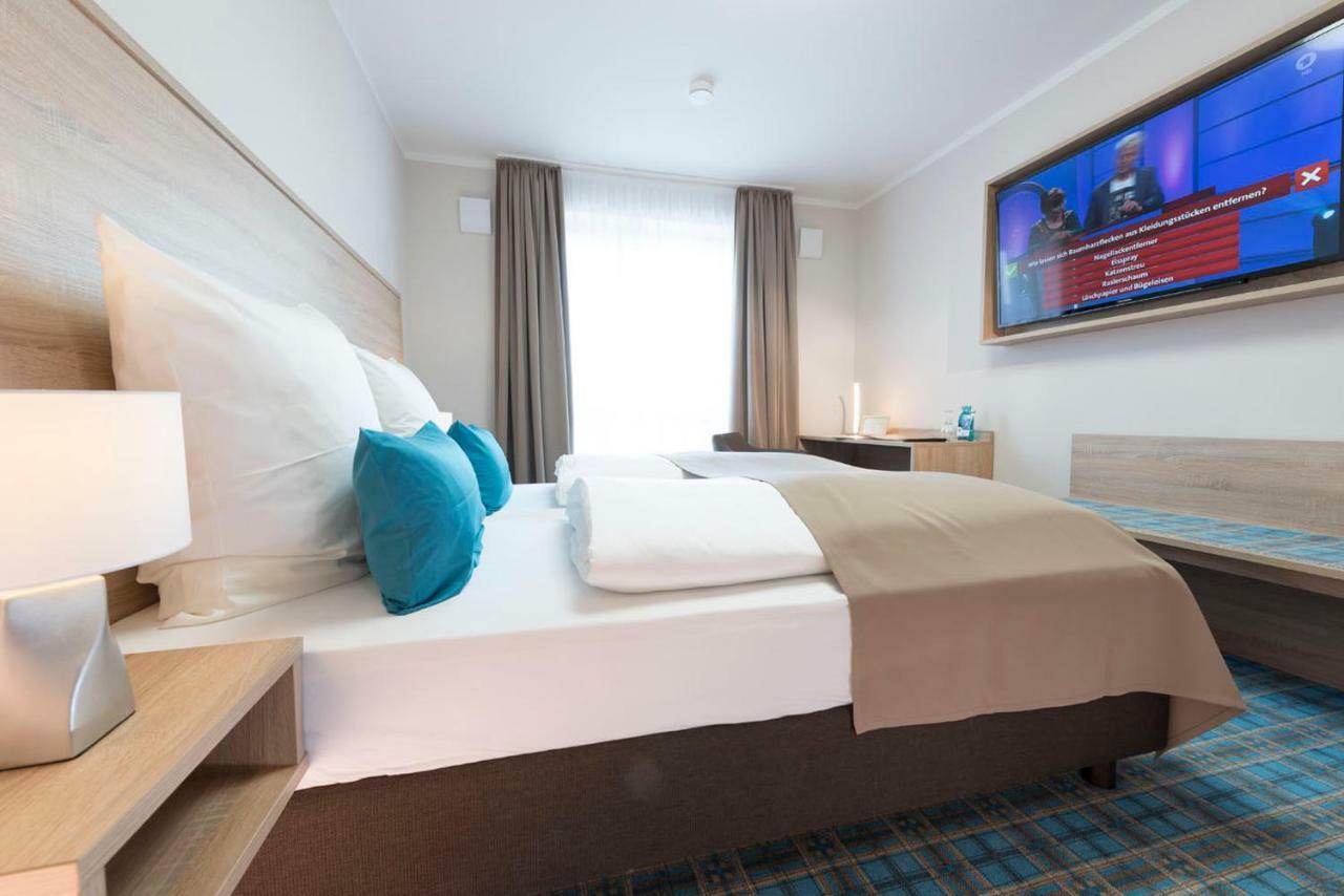 Hotel Schwarzer Adler Jever Luaran gambar